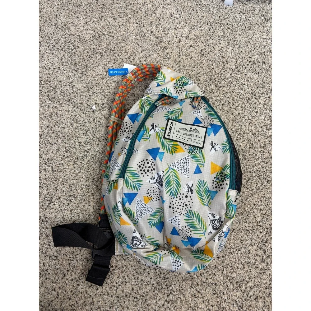 KAVU Ropesicle Sling Bag Insulated H2O Resistant Mirage NWT